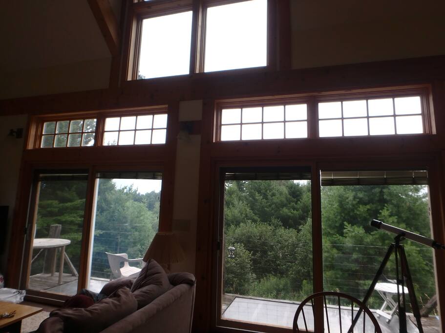 living room view sunrise side