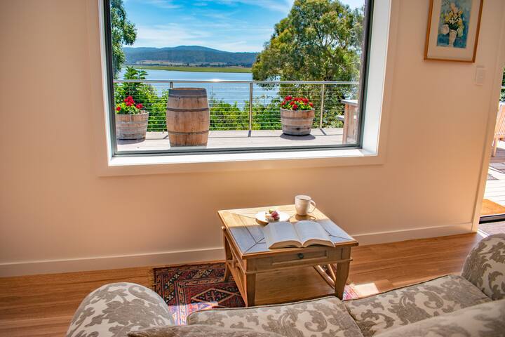 Tamar House, Rosevears gallery image 2