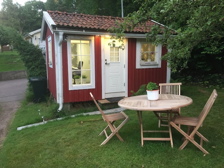 Cottage with access to villa Cabins for Rent in Västra