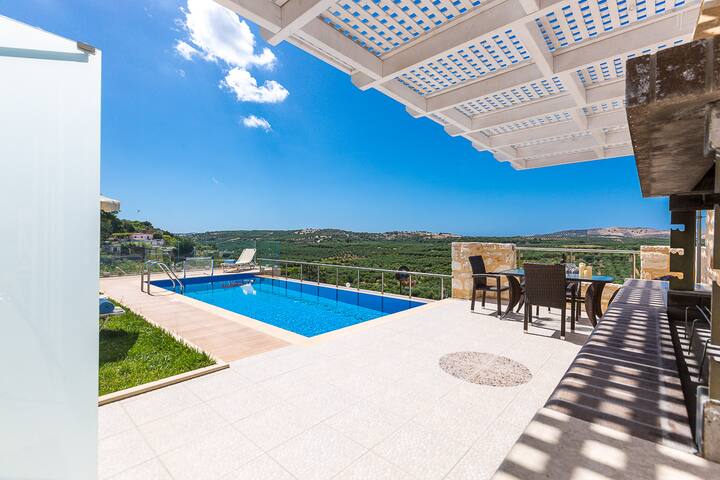 Kampos Villa II, Nature Living with Heated Pool