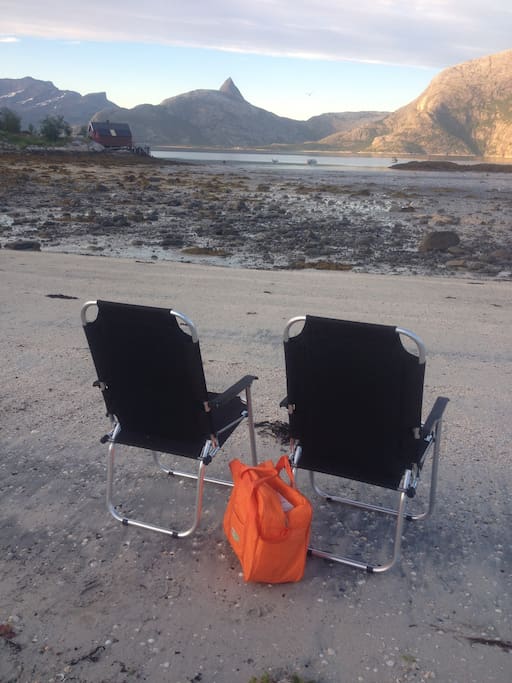 Faboulus beach 3 minutes to go. Great place for a glass of wine and a campfire under the midnight sun!