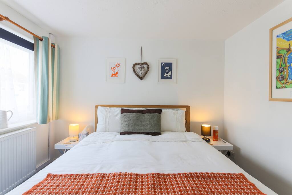 King sized bed