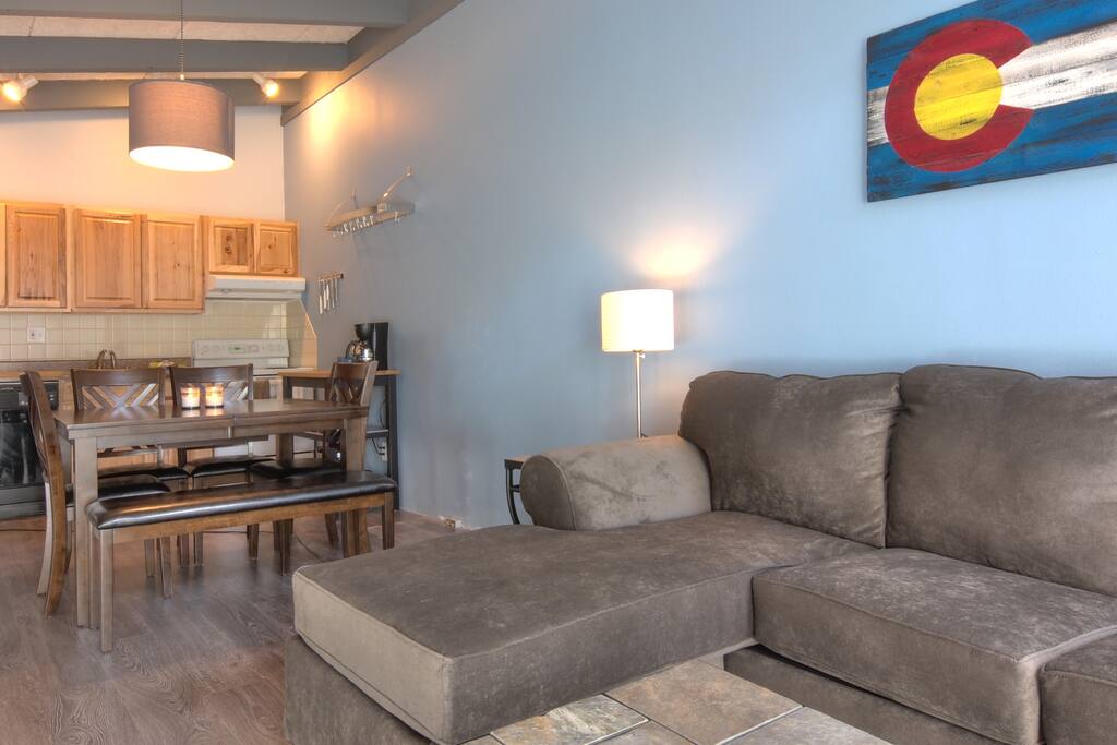 Living & dining area