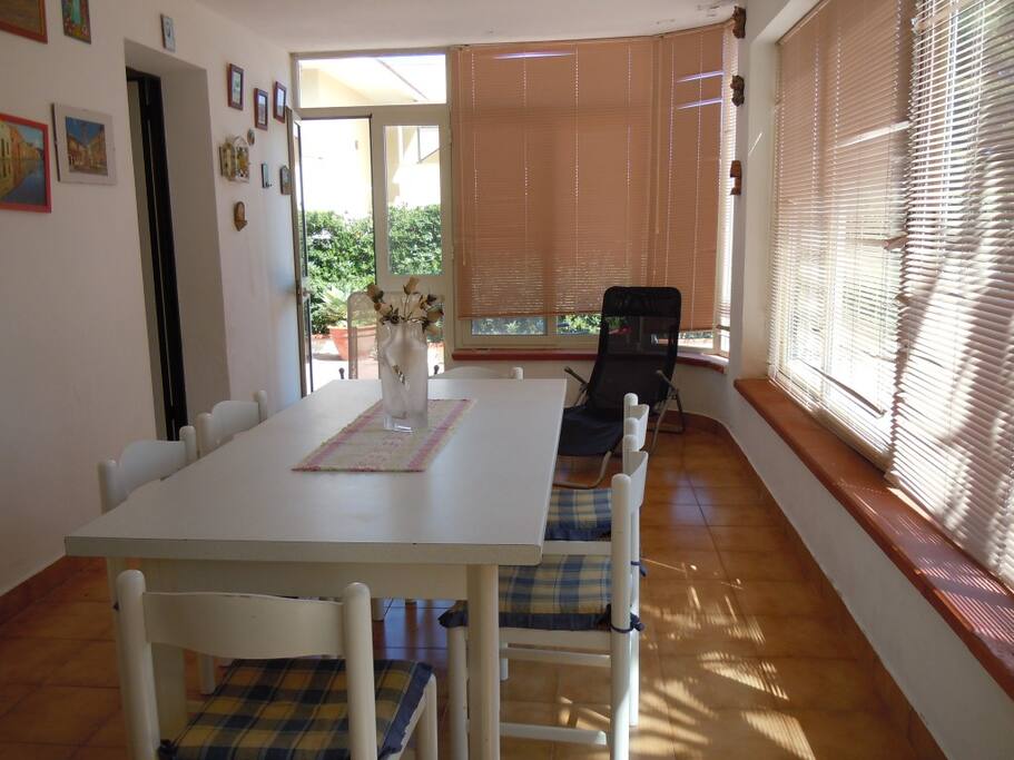 veranda