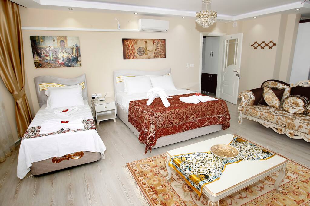 king room at Ephesus Palace
