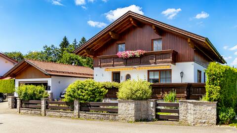Exclusive "Chalet am Lechsee" *****