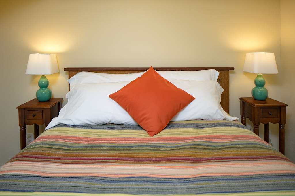 The queen, memory foam topped bed will welcome you when you arrive and recharge you for another day in the Pacific NW.