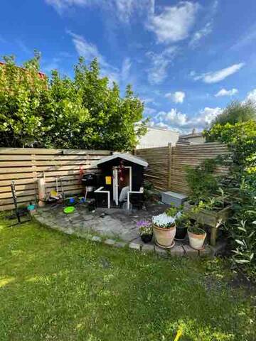 Lovely house close to the beach and city centre gallery image 4