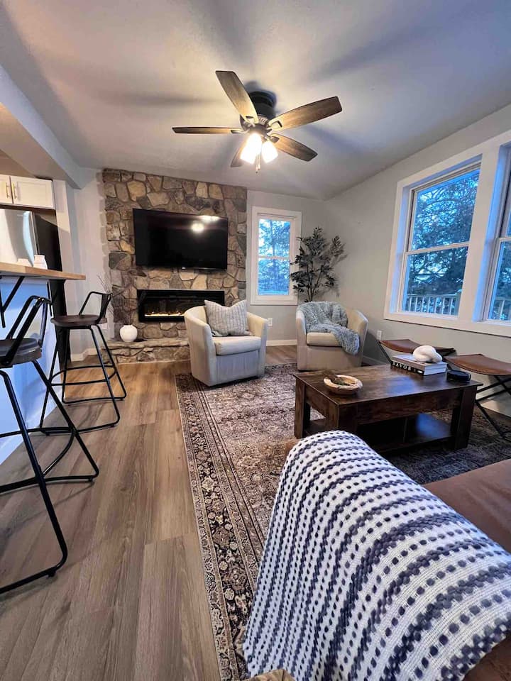 Get Cozee: Kayak & Enjoy Private Lake By Firepit - Nisswa, MN