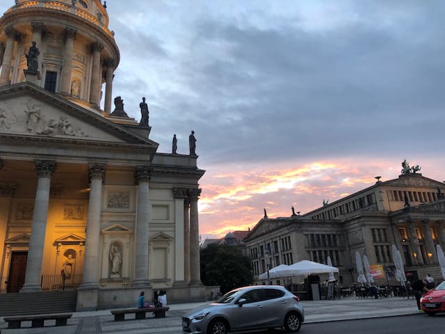 Luxury 150m2 Residence Old City Berlin