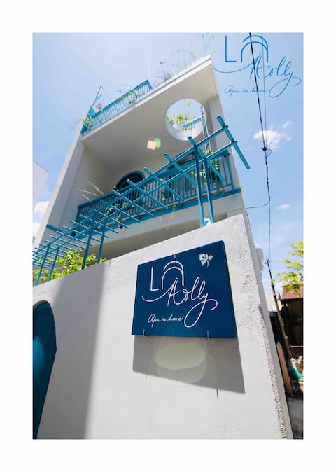 *La HOLLY*Charming 3BRs Home in Prime Tourist Area