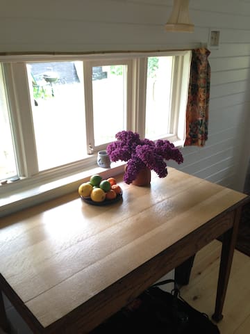 Cosy cabin on organic smallholding