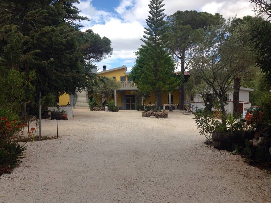 L'entrata della casa