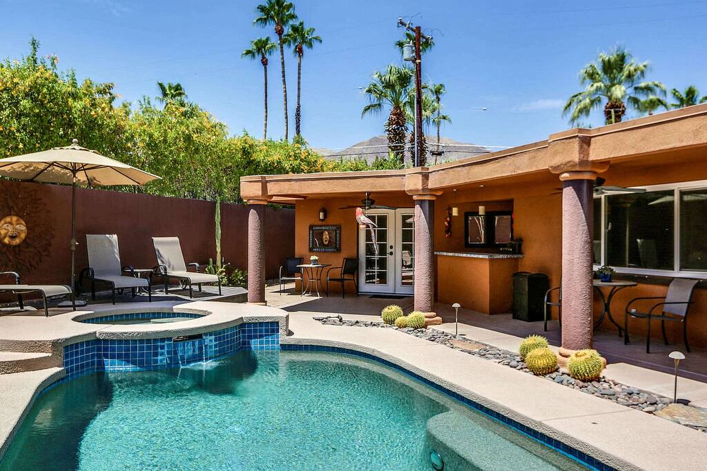 Palm Desert El Paseo