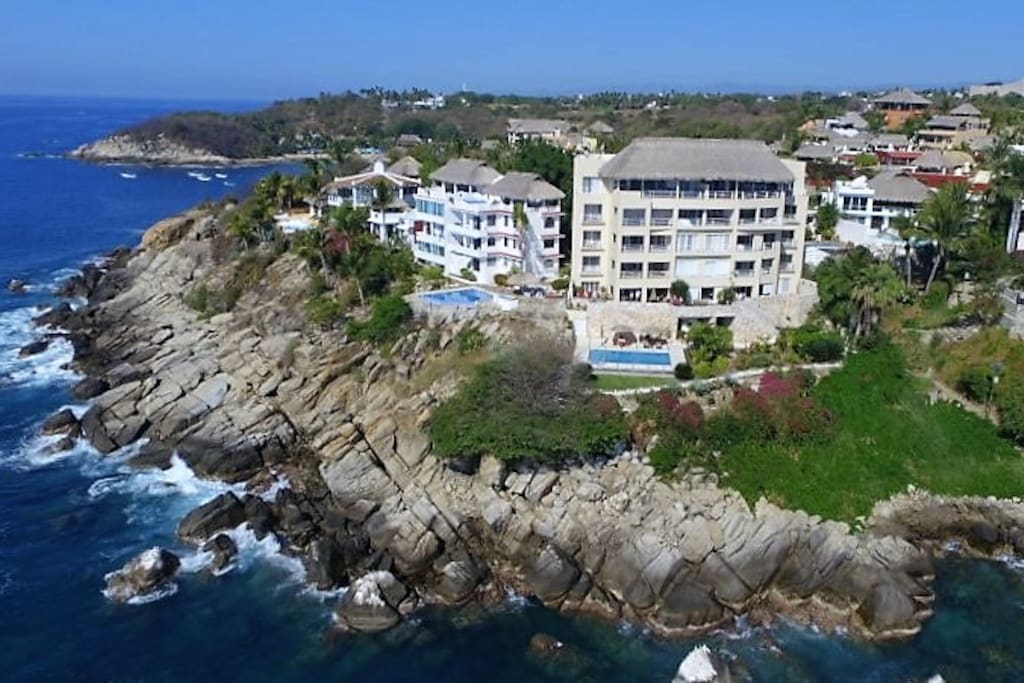Located In The Best Ocenfront Area of Puerto Escondido
