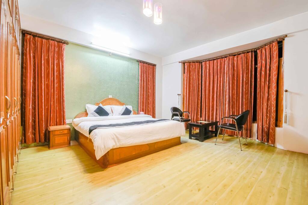 Dbl. Room