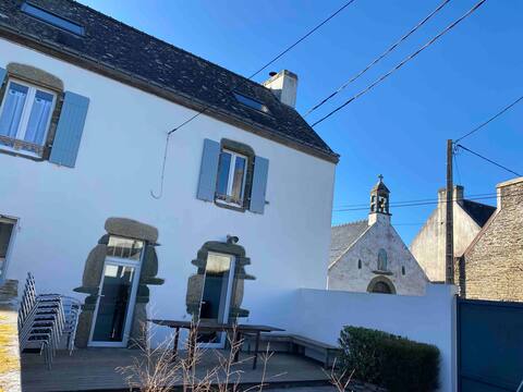 LES BAINS DE MER ILE DE GROIX 10 PEOPLE