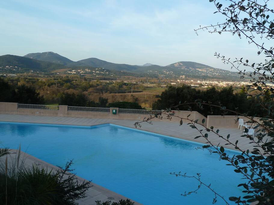 3 éme Piscine av Pool-house