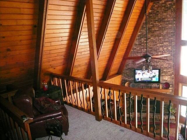 A-frame On The Lake gallery image 4