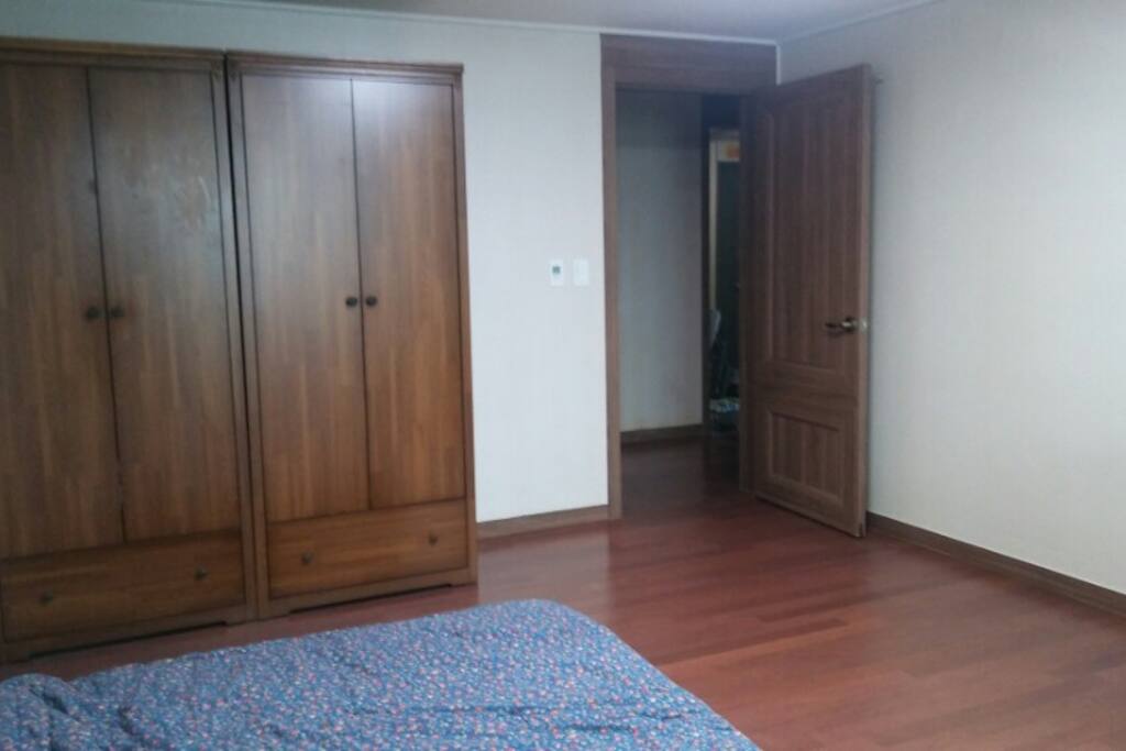 room 1