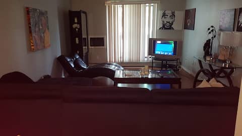 Clean & Tidy Apartment in Beautiful Saskatoon