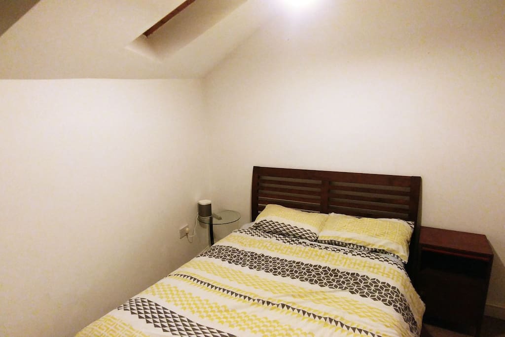 Double bedroom. Sonos speaker with Spotify premium in the corner there.