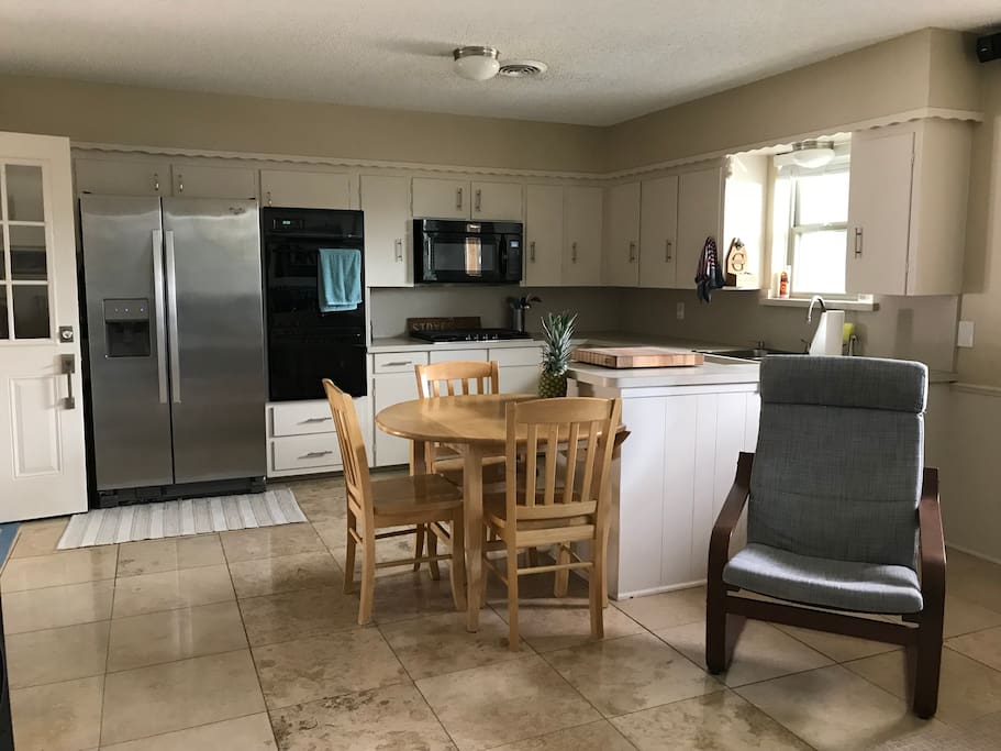 Kitchen/Dining