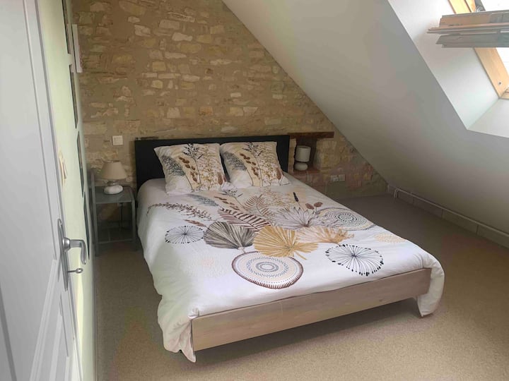 საძინებელი 1