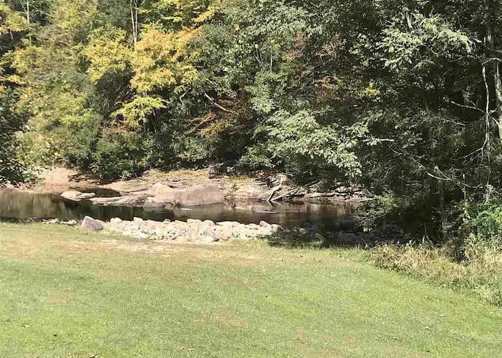 Top 12 PetFriendly Cabins Near Elkins, West Virginia Updated 2024