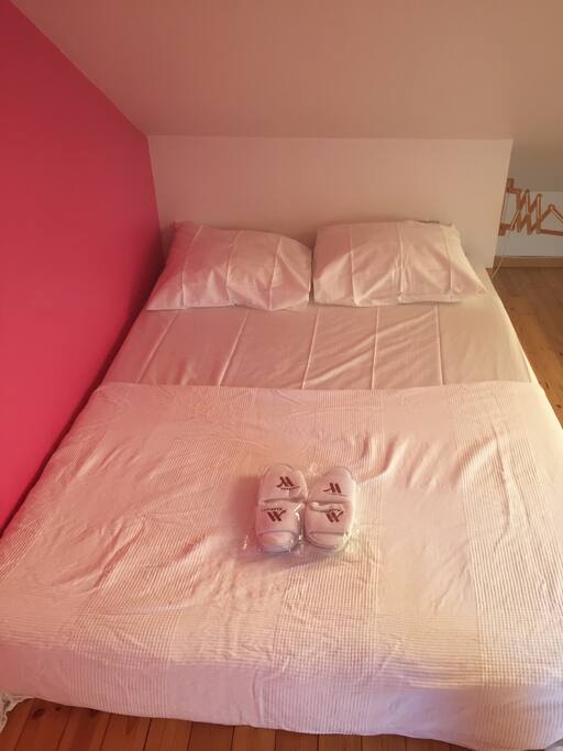 queensize bed