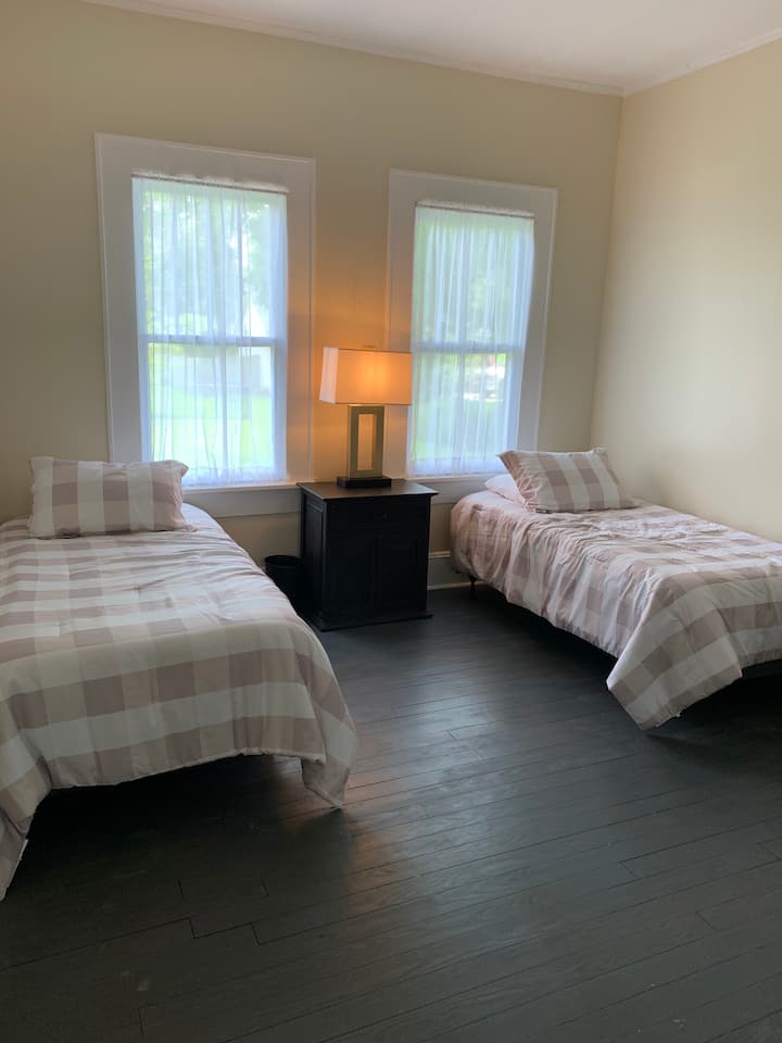 Spálňa číslo 3 s oddelenými lôžkami