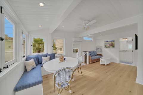 11/18-11/22 Special $195/nt. 2 Min Walk to Beach!