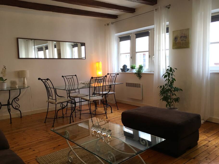 Coin Salle à Manger - Dining Room