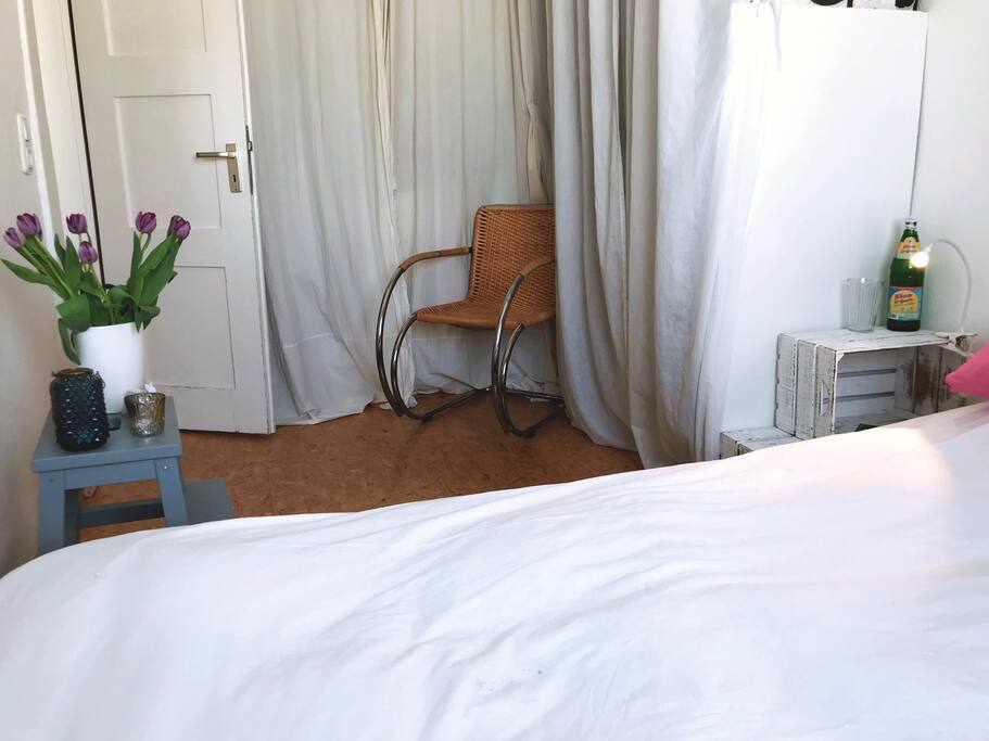 Dein Schlafzimmer :)