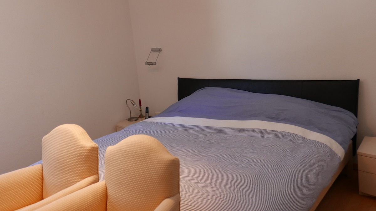 غرفة النوم الرئيسية