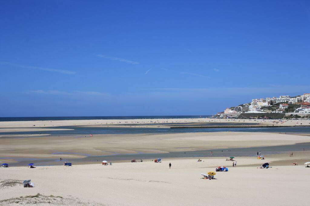 Foz do Arelho and the Lagoon