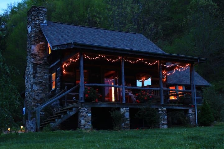 The Cabin At Hidden Valley Farm Nc Cabins For Rent In Clyde