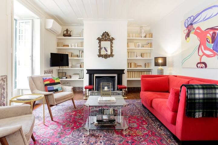 Casa de São Domingos—Tranquil House with Garden in Lapa