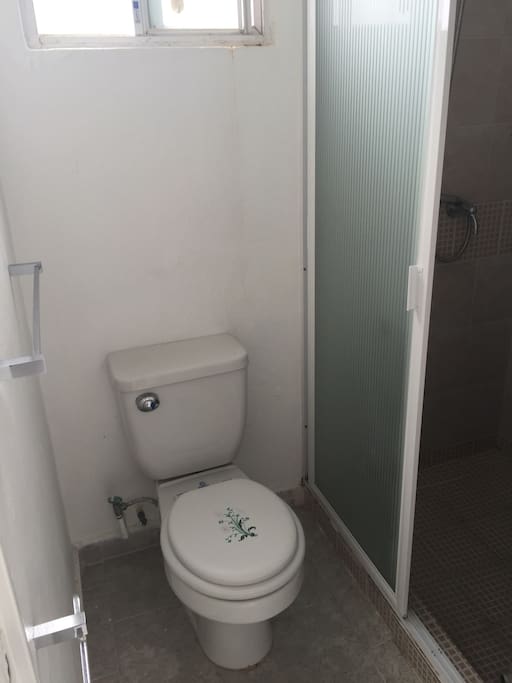 full bathroom