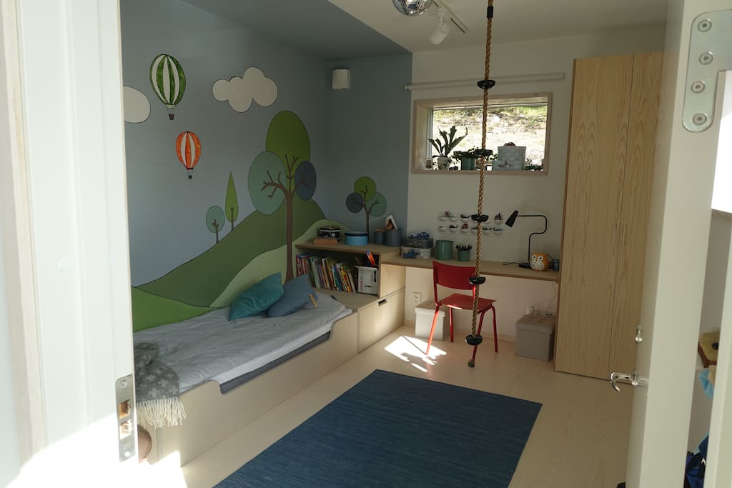 Kids bedroom