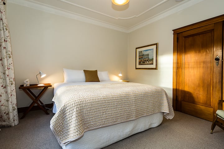 Schlafzimmer 3