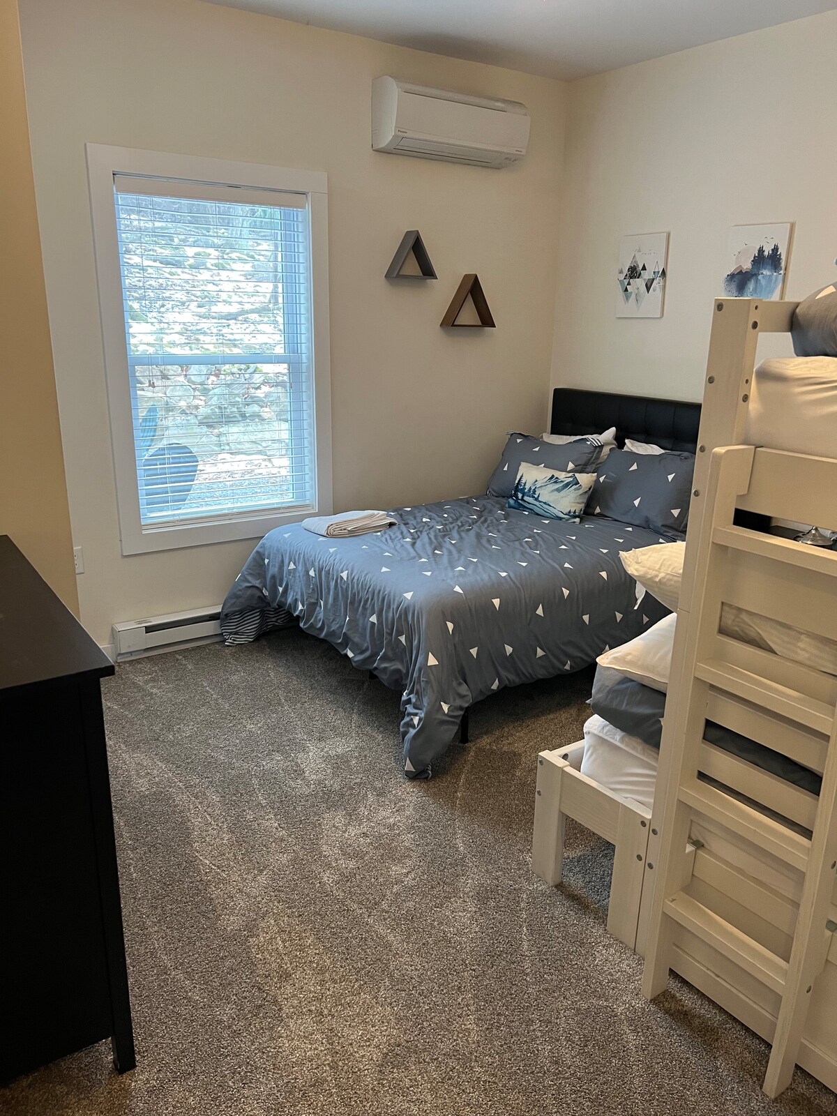 საძინებელი 2