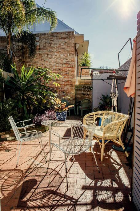 Sunny rear courtyard