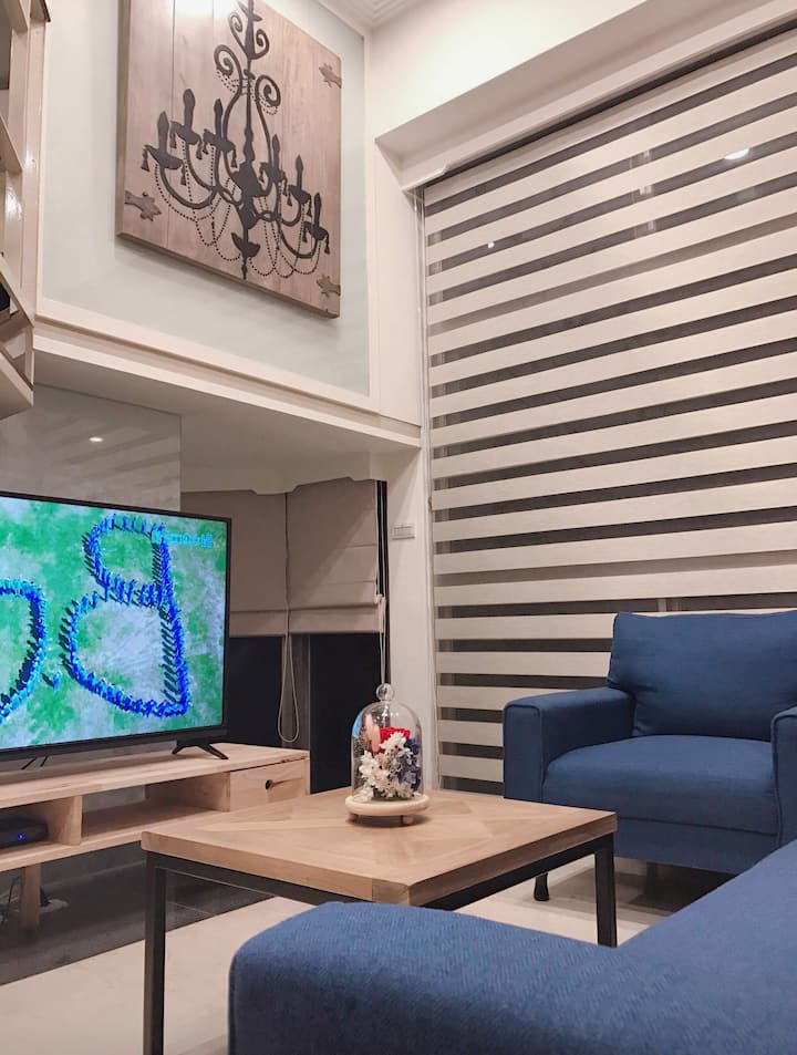 Big New Apartment Ximen 西門大空間套房 - 大同區
