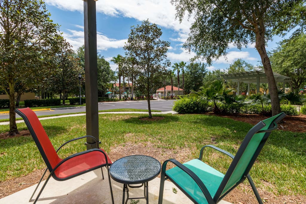 Sit back with a refreshing beverage and soak in the Florida sun on this secluded patio.