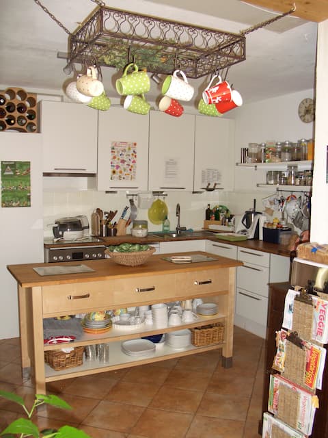 Herb guesthouse by the forest near Frankfurt