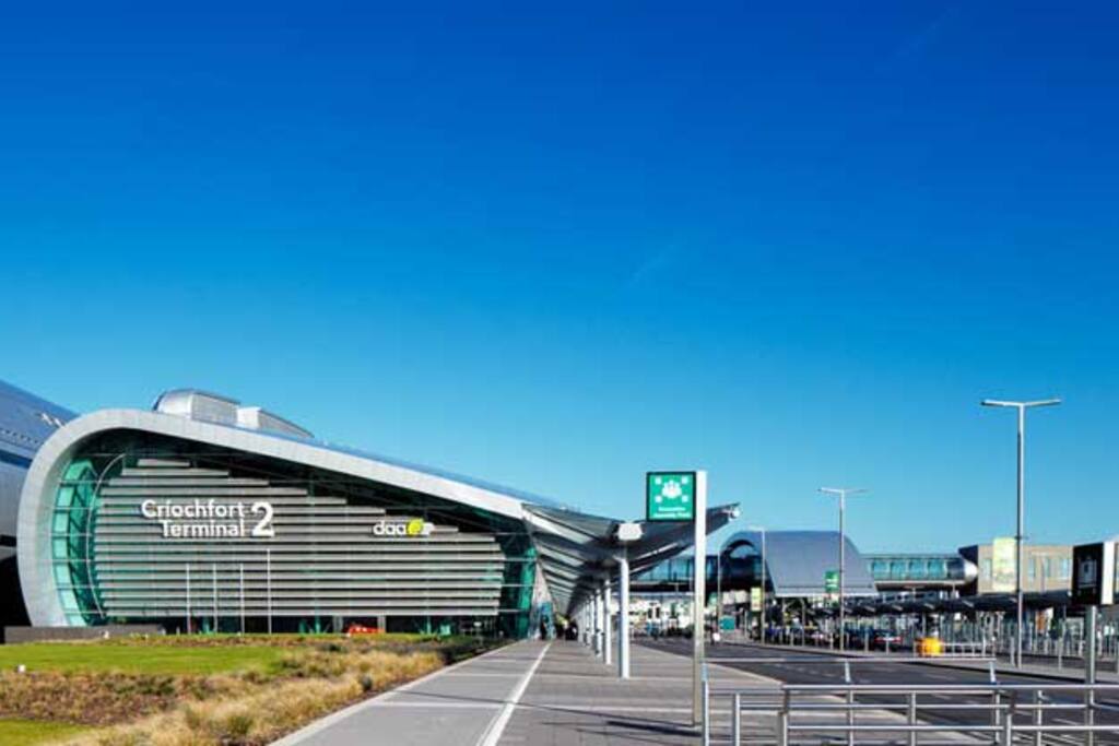 Dublin airport is only 30 mins away