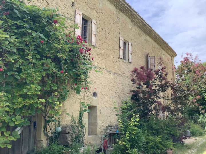 air bnb la tour d'aigues