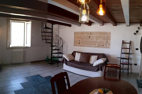 Popular Airbnb listing: BAROQUE LIGHT in Lecce