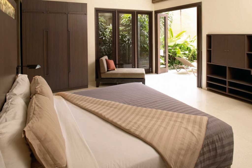 Ahimsa Beach bedroom